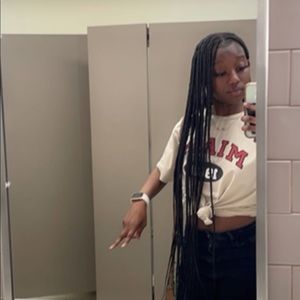 Meet your Posher, Rokayla